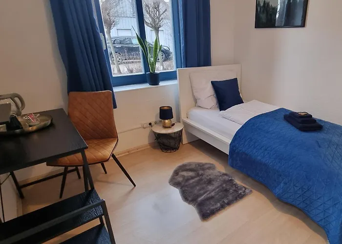 Lejlighed Luxus - 7 Personen 5 Baeder, 5 Schlafzimmer, Kueche, Parkplatz, Ruhig