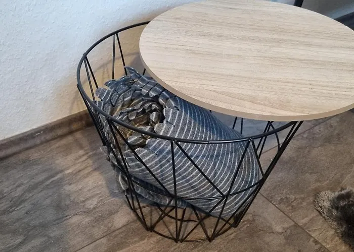 Lejlighed Luxus - 7 Personen 5 Baeder, 5 Schlafzimmer, Kueche, Parkplatz, Ruhig